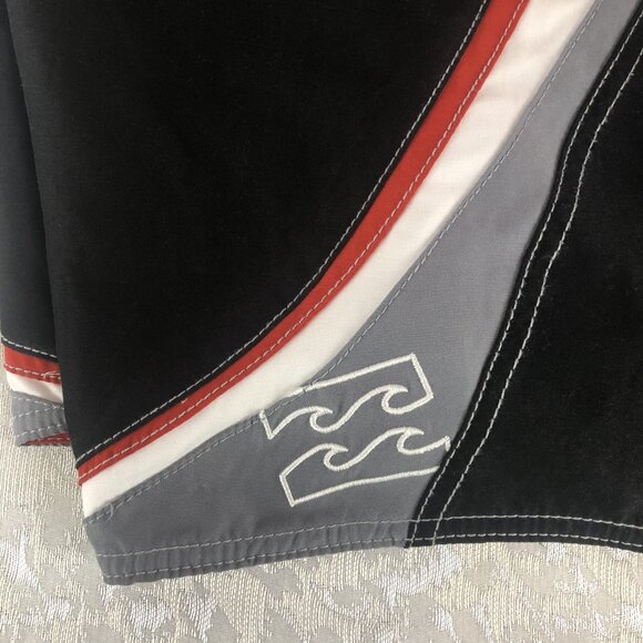 Billabong Men’s Black Boardshorts with Side Stripes of Red, White & Gray Size 38 - Picture 14 of 16